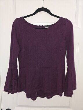 VENUS Plum Bell-Sleeve Peplum Blouse